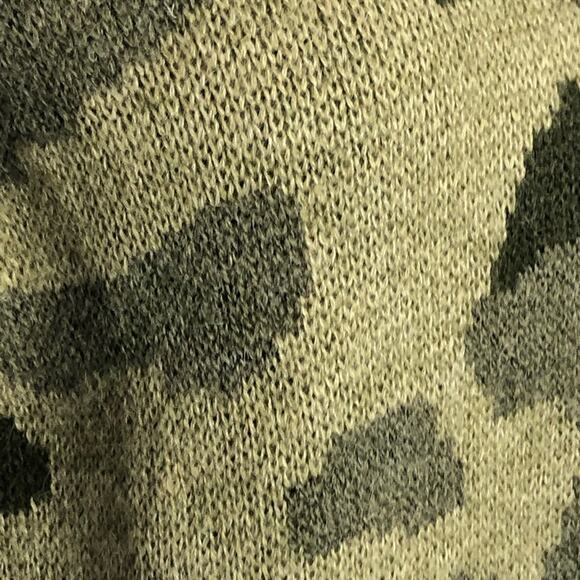 Lucky Brand Wool Blend Crewneck Camo Sweater Size Small - Picture 8 of 15